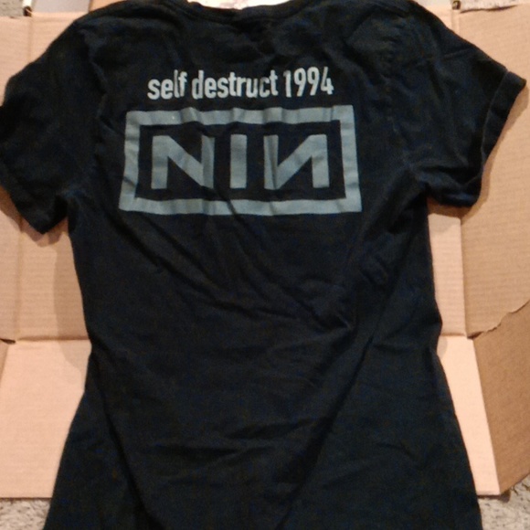 NIN Tee - Picture 4 of 4